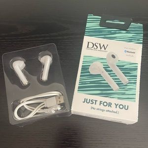 Bluetooth wireless earbud headphones
